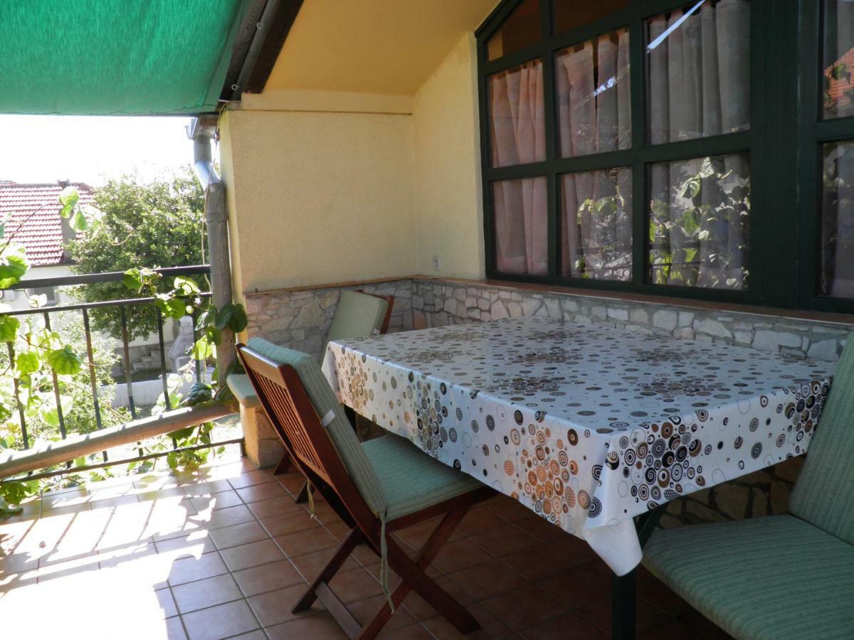 Apartman Mia Biograd Biograd Na Moru Extérieur photo