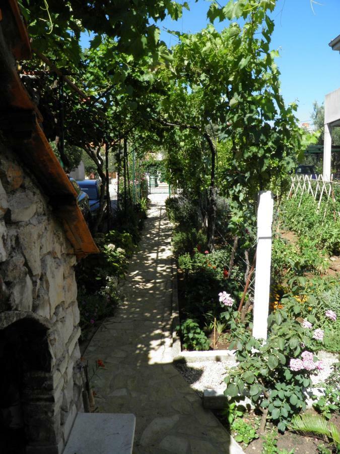 Apartman Mia Biograd Biograd Na Moru Extérieur photo